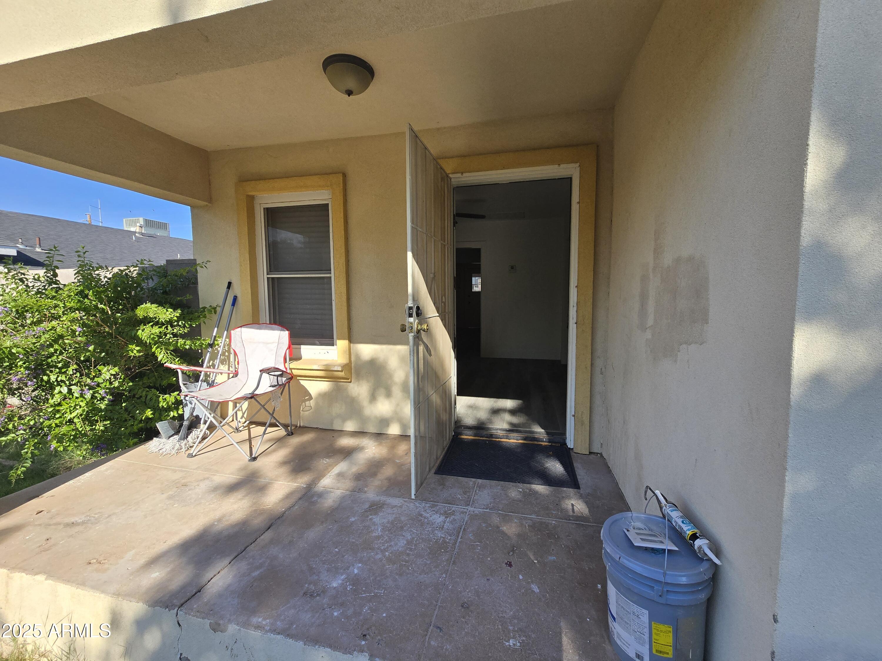 1722 W HADLEY Street