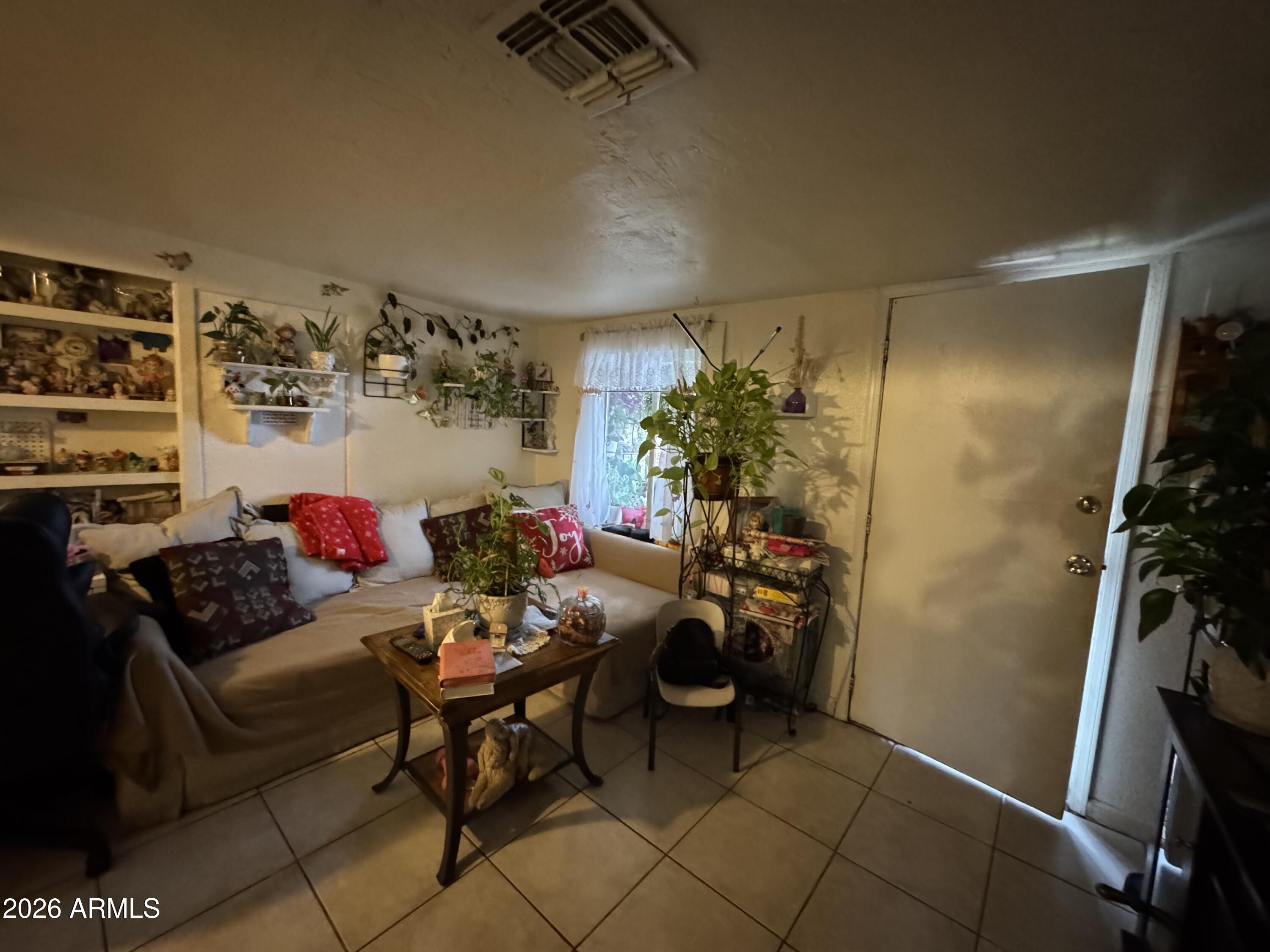 IRONWOOD PLACE - Residential Income