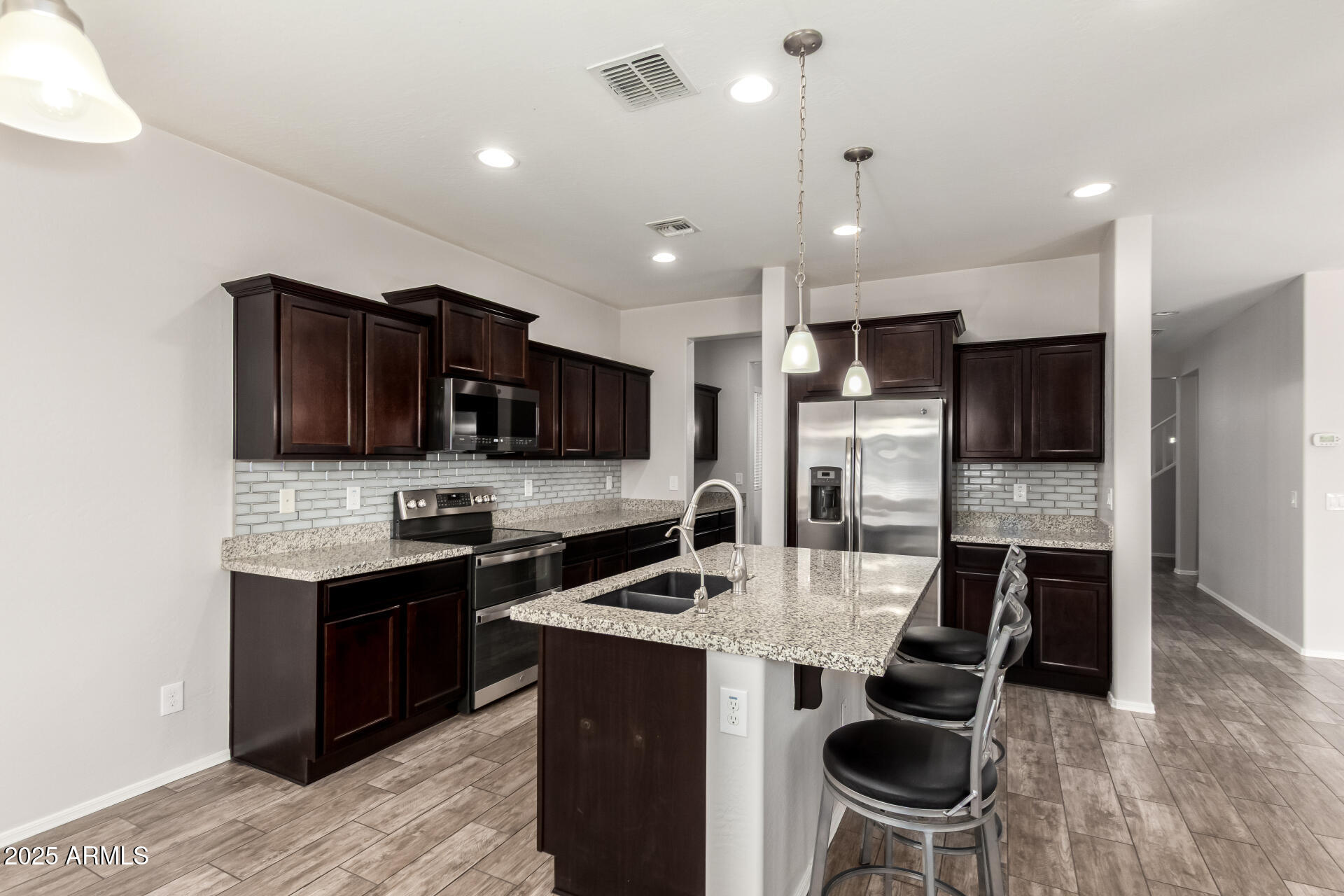 4253 E PALO VERDE Street