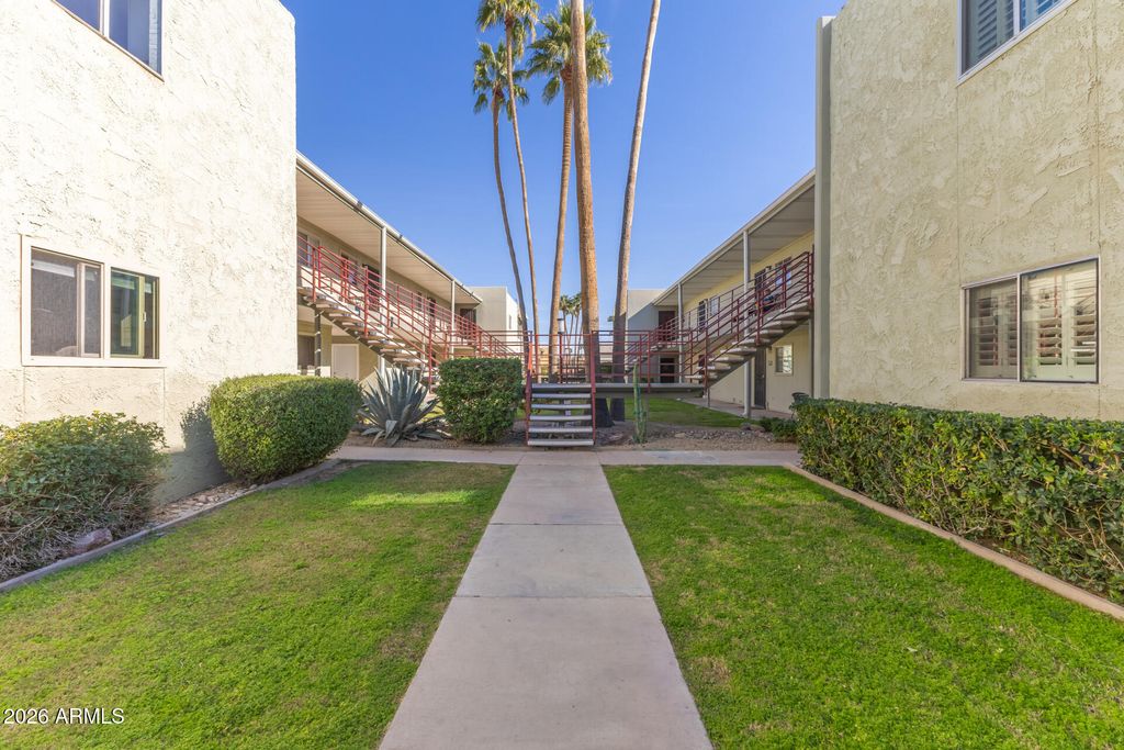 Photo of 4610 N 68th Street #454, Scottsdale, AZ 85251 (MLS # 6972716)