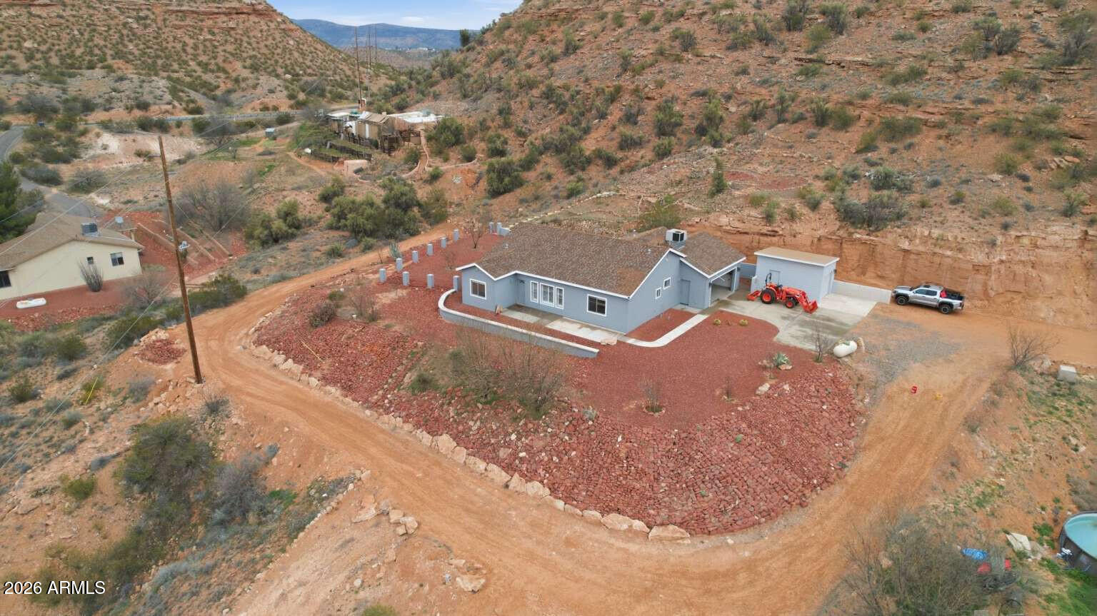 AN IRREG M&B PTN N2SW4 SW PCL COR APPROX 1295'E & 520'N OF SW COR N2SW4 SEC 15-15-4E CONT 2.67AC - Residential