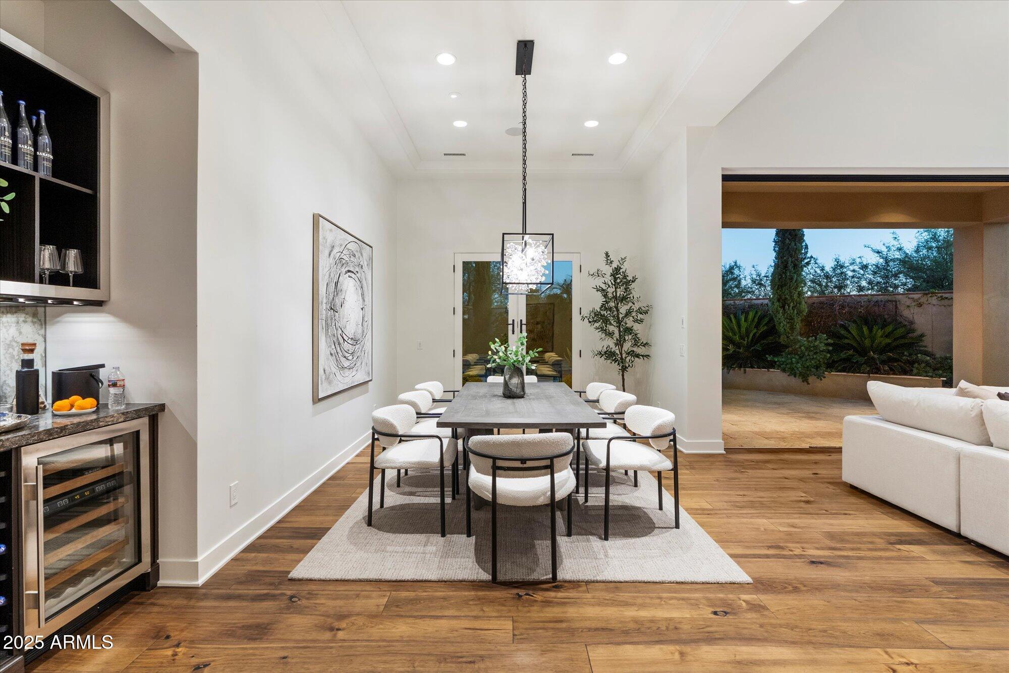 3965 E SIERRA VISTA Drive