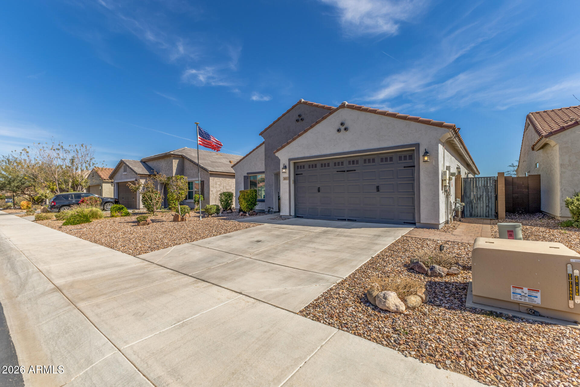 3613 N ASTORIA Drive