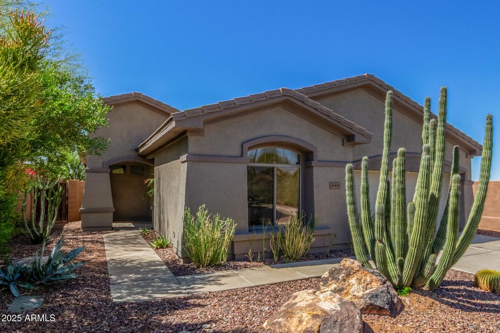 Photo of 41401 N Maidstone Court, Anthem, AZ 85086 (MLS # 6912520)