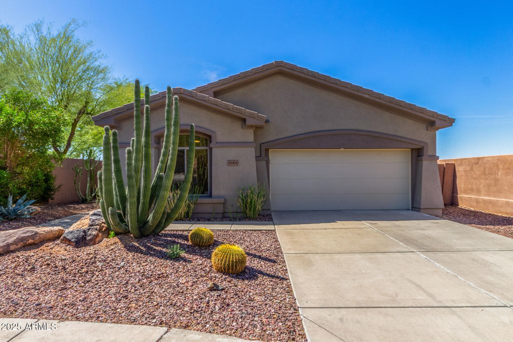 Photo of 41401 N Maidstone Court, Anthem, AZ 85086 (MLS # 6912520)