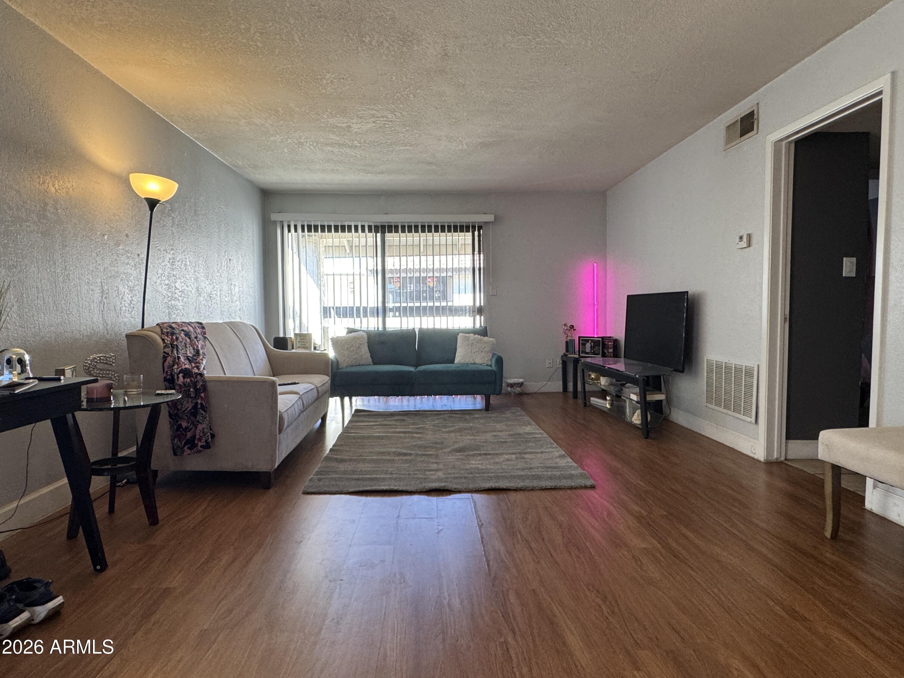 3825 E CAMELBACK Road 276