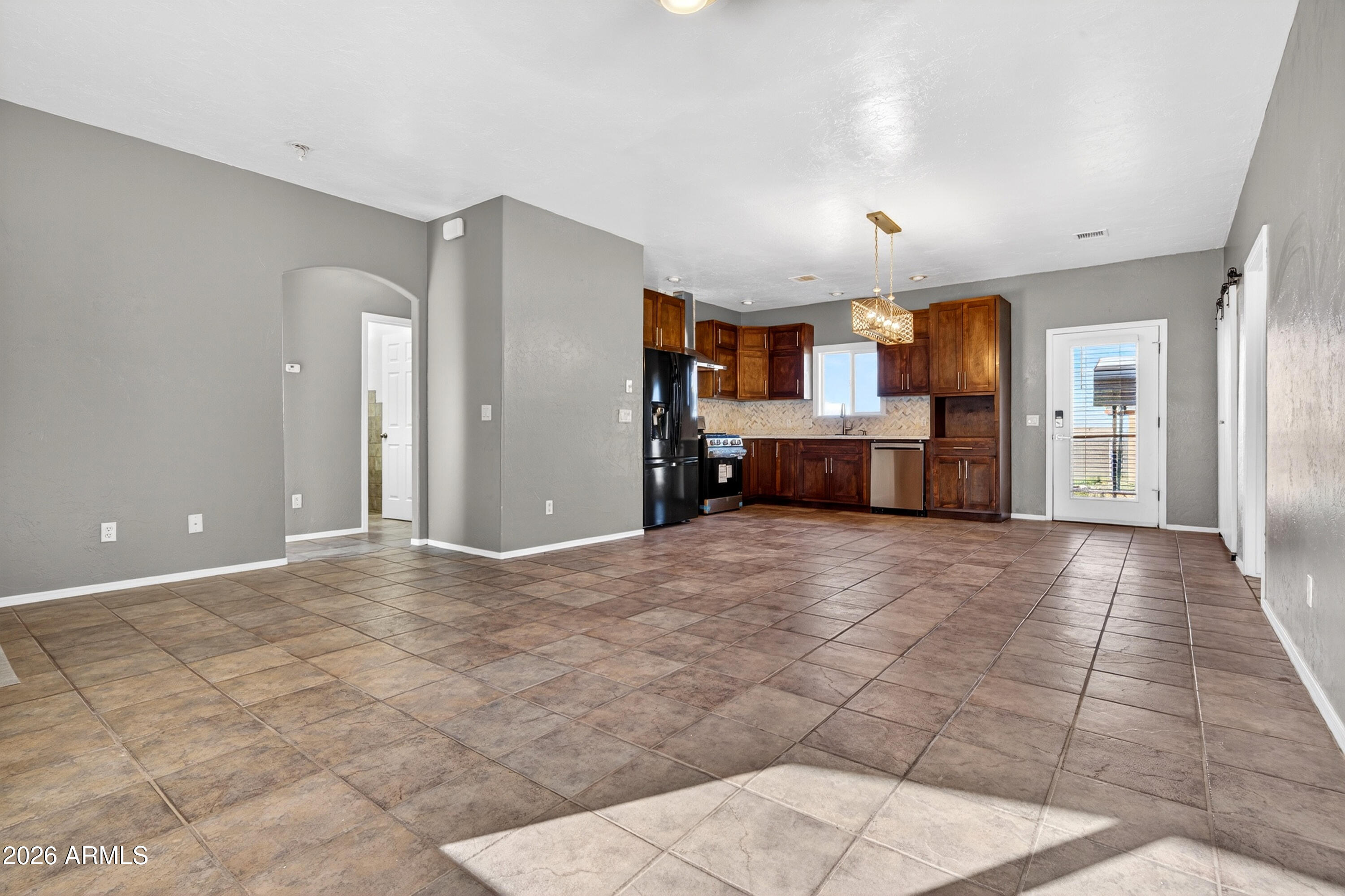 4759 E HEREFORD Road