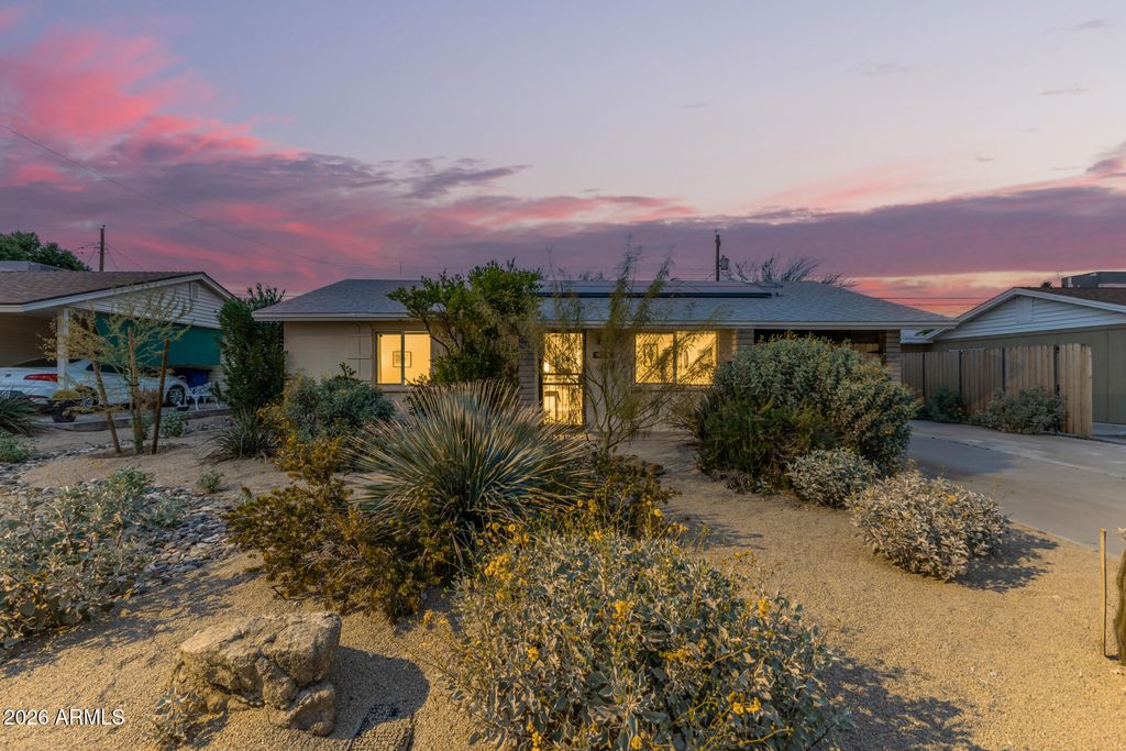 Photo of 416 E Papago Drive, Tempe, AZ 85288 (MLS # 6983885)