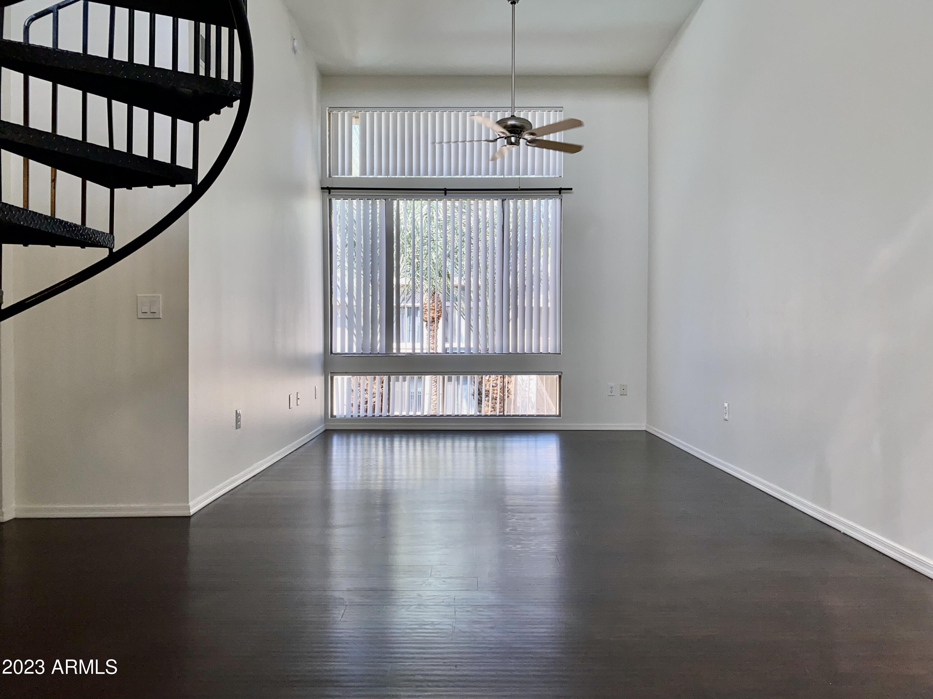 1701 E COLTER Street 415