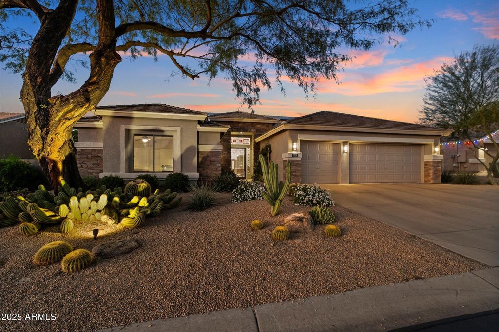 Photo of 5118 E Sierra Sunset Trail, Cave Creek, AZ 85331 (MLS # 6961088)