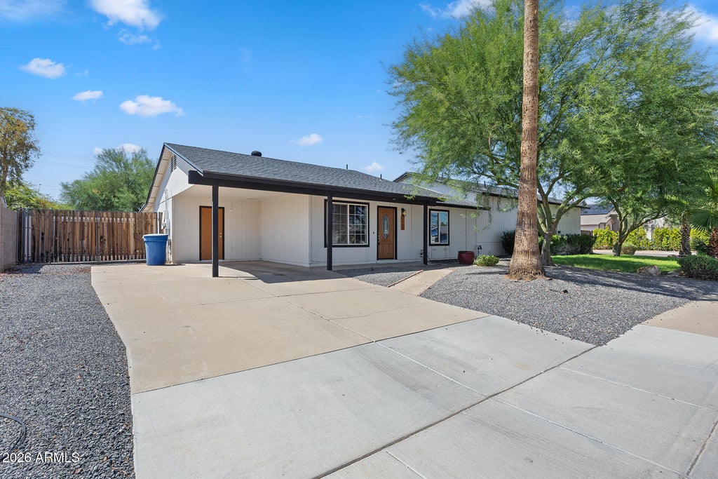 Photo of 2704 N Yucca Street, Chandler, AZ 85224 (MLS # 7072076)