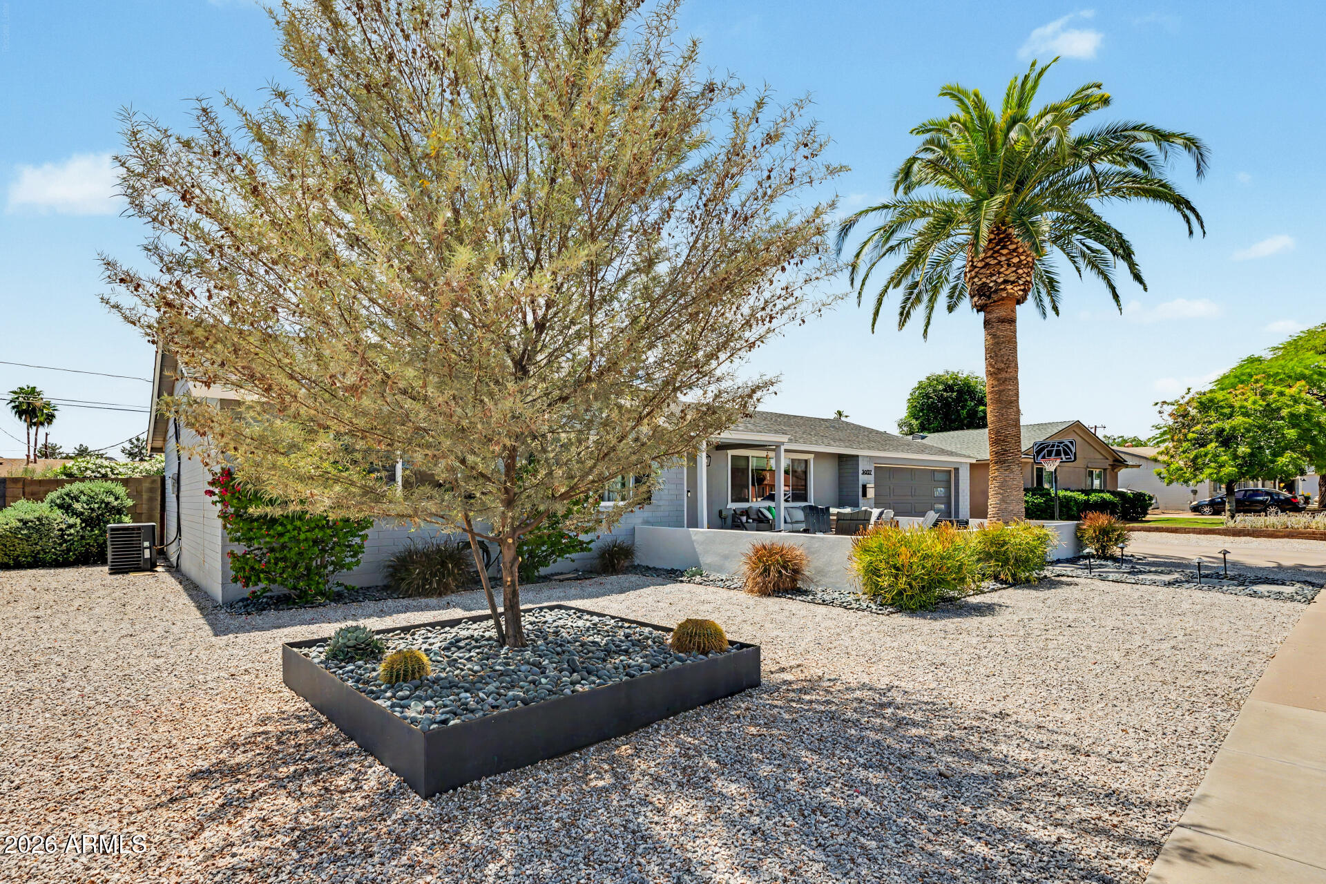 3027 E YUCCA Street