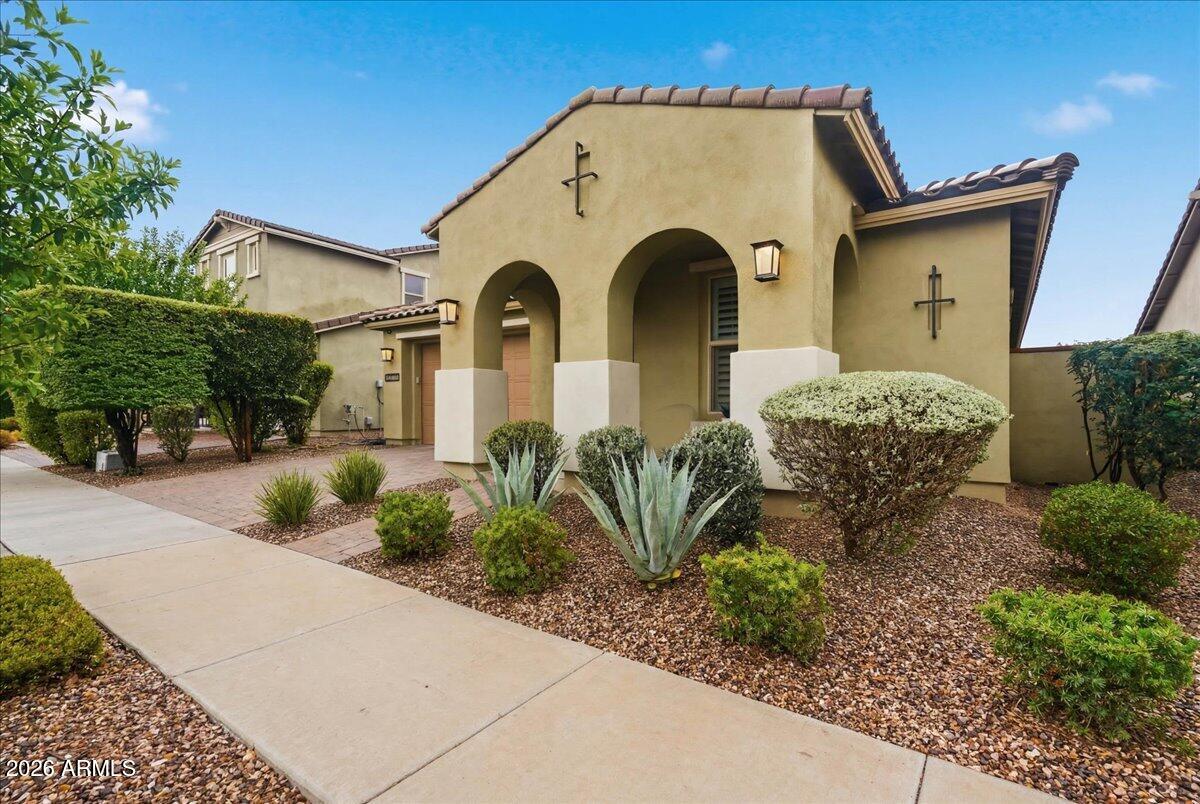10117 E WAVELENGTH Avenue
