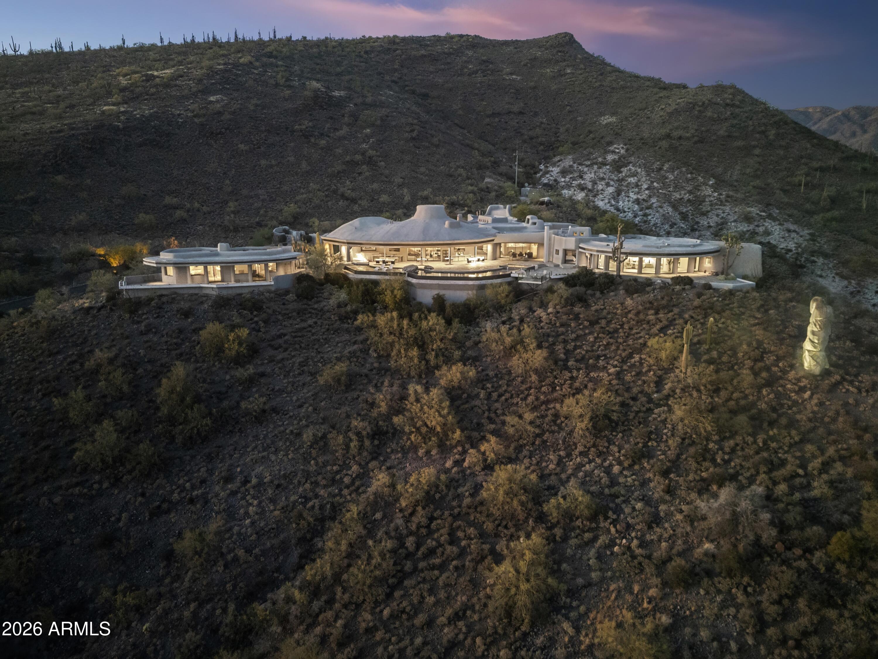 39029 N ALISTER MCKENZIE Drive