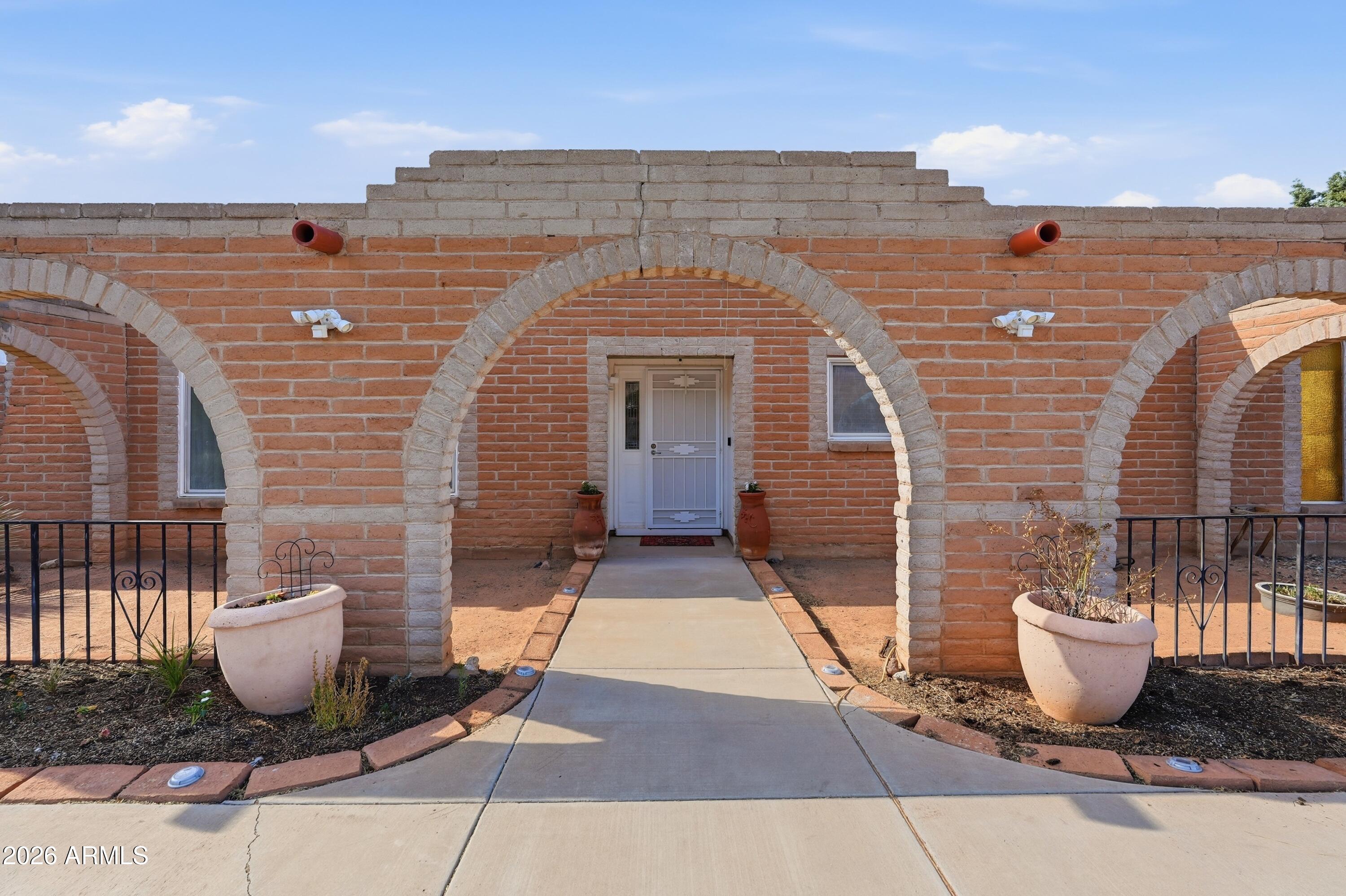 2763 Oriole Drive --