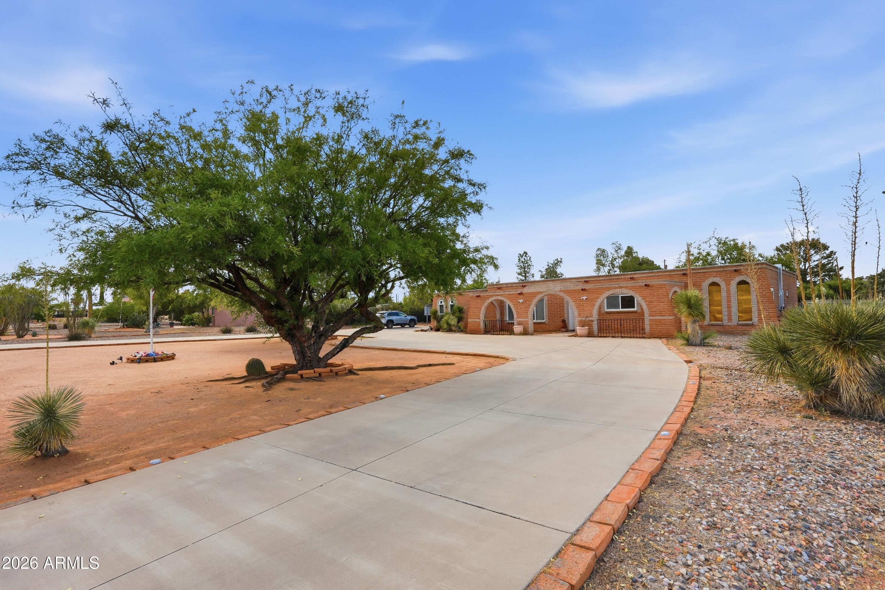 2763 Oriole Drive --