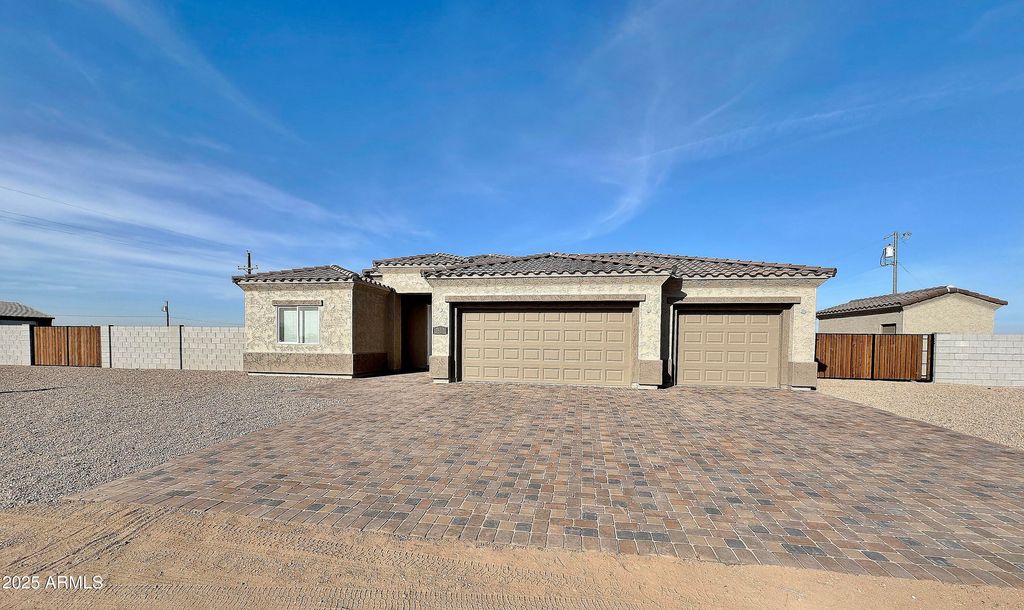 Photo of 3610 N Kioha Drive, Eloy, AZ 85131 (MLS # 6955560)