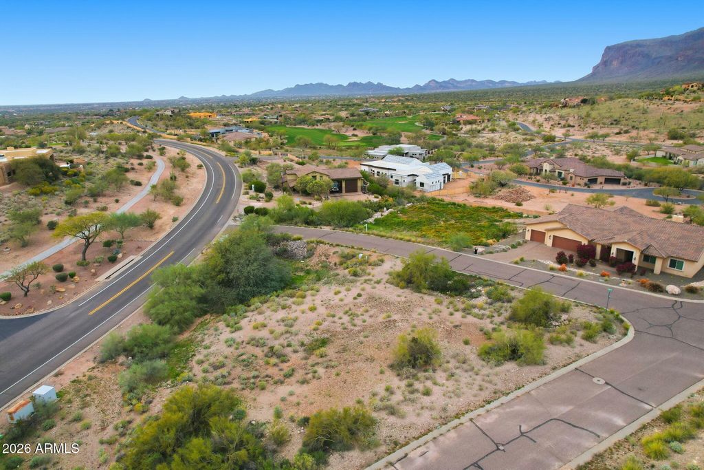 Photo of 9371 E Dianna Drive #21, Gold Canyon, AZ 85118 (MLS # 6988751)