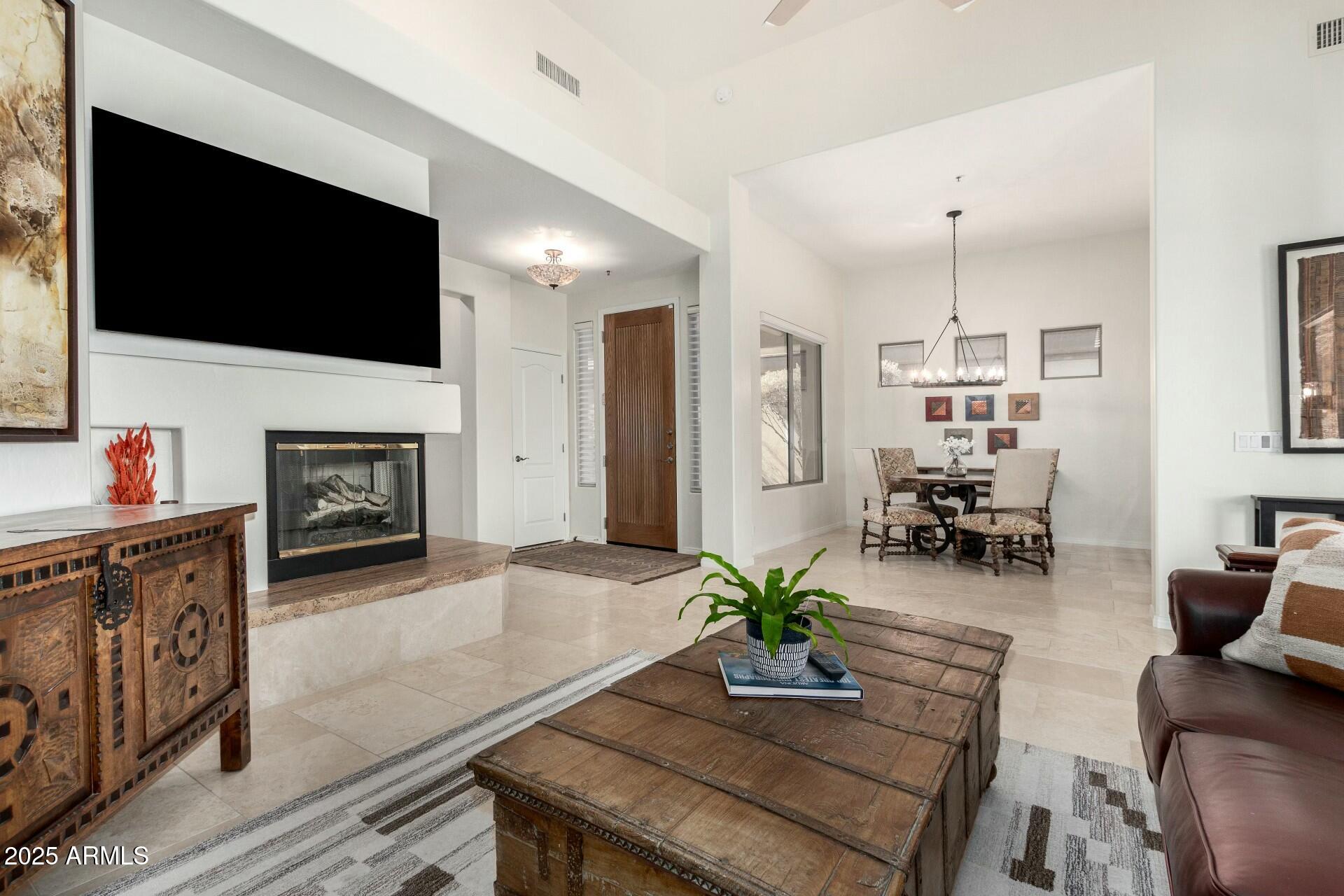 6584 E SHOOTING STAR Way