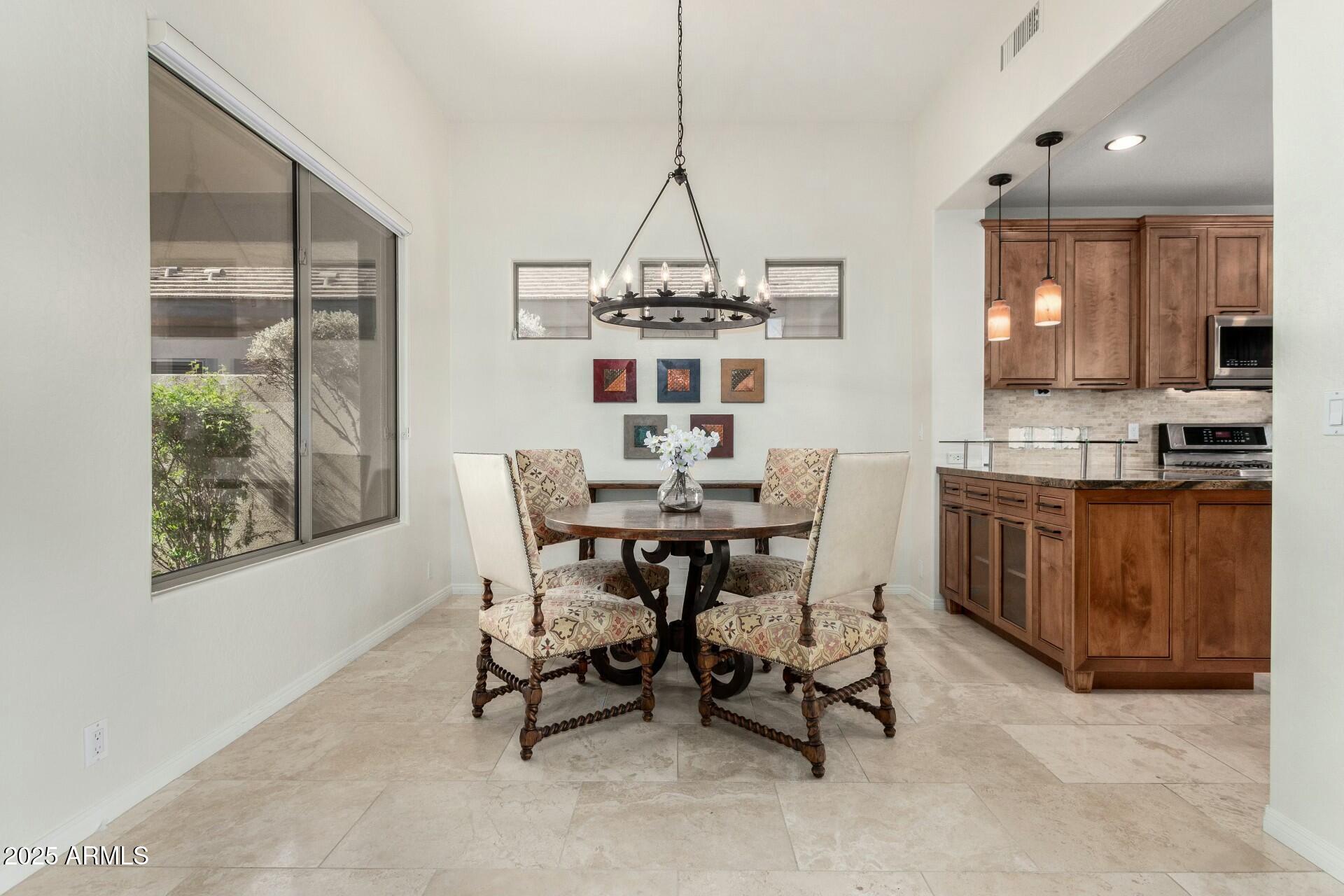 6584 E SHOOTING STAR Way