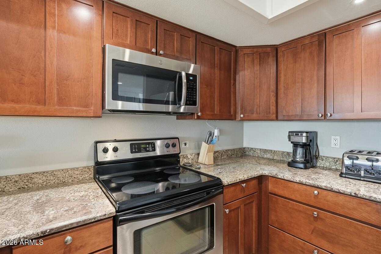 7910 E THOMAS Road 321