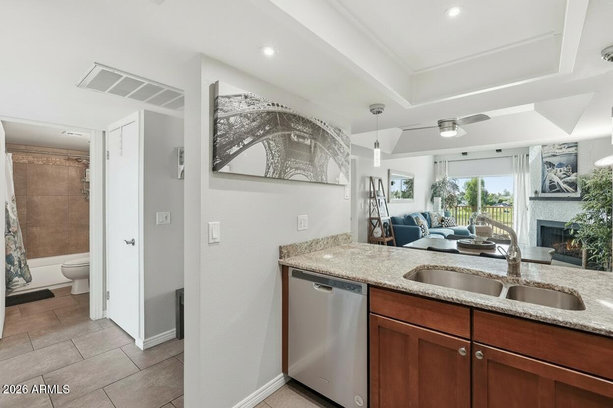 7910 E THOMAS Road 321