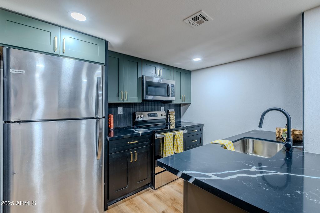Photo of 1730 W Emelita Avenue #2027, Mesa, AZ 85202 (MLS # 6929180)