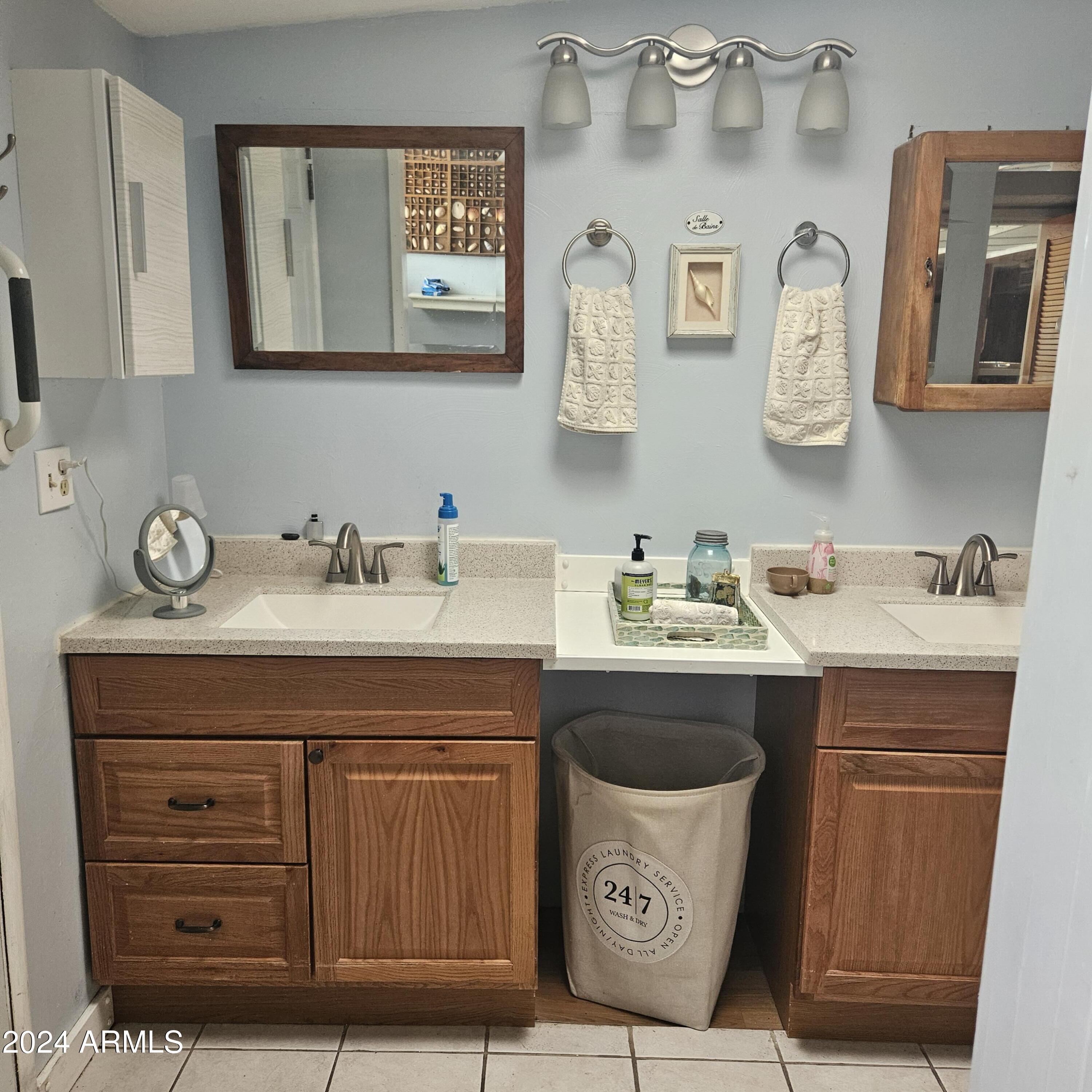 GARDEN CANYON HEIGHTS - Residential