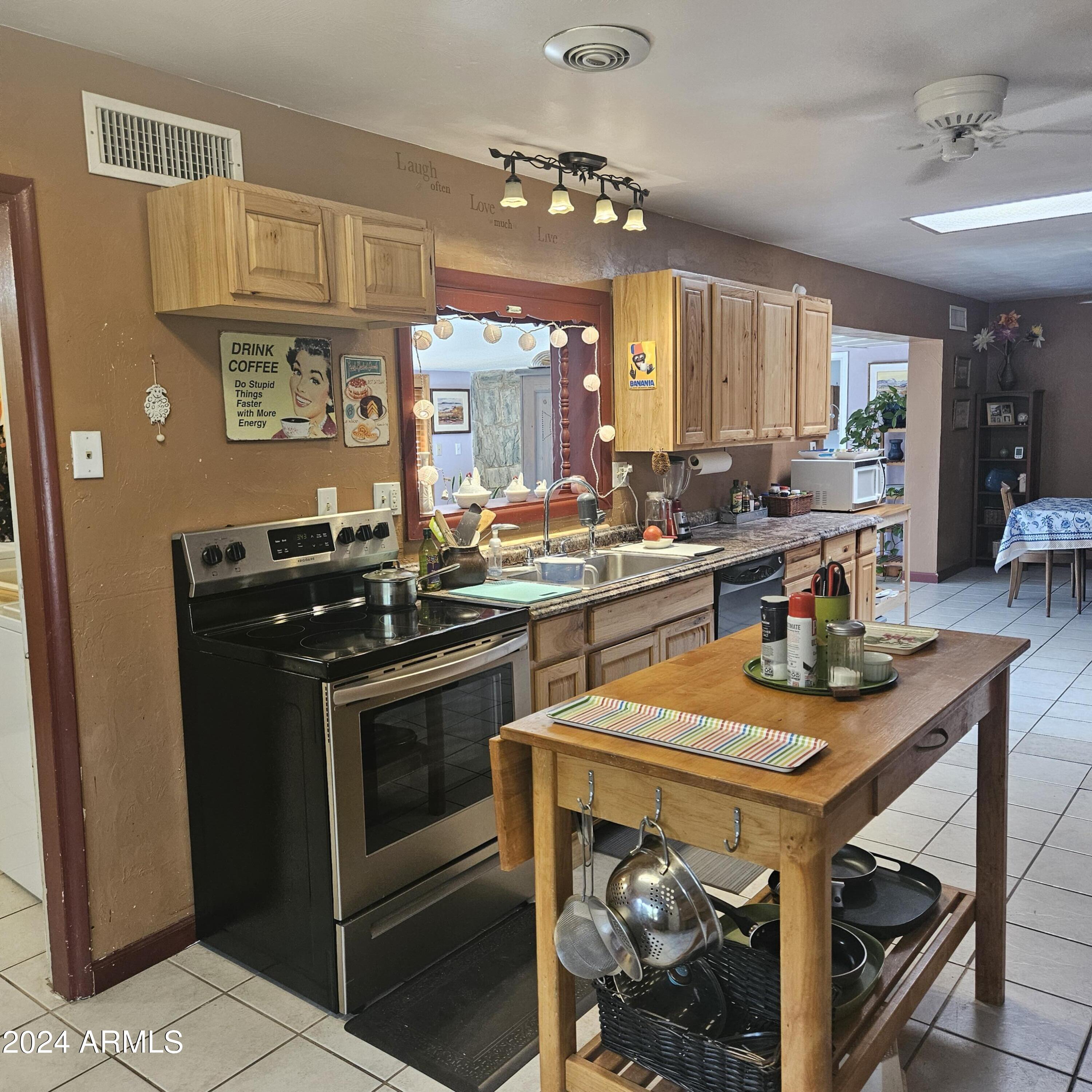 GARDEN CANYON HEIGHTS - Residential