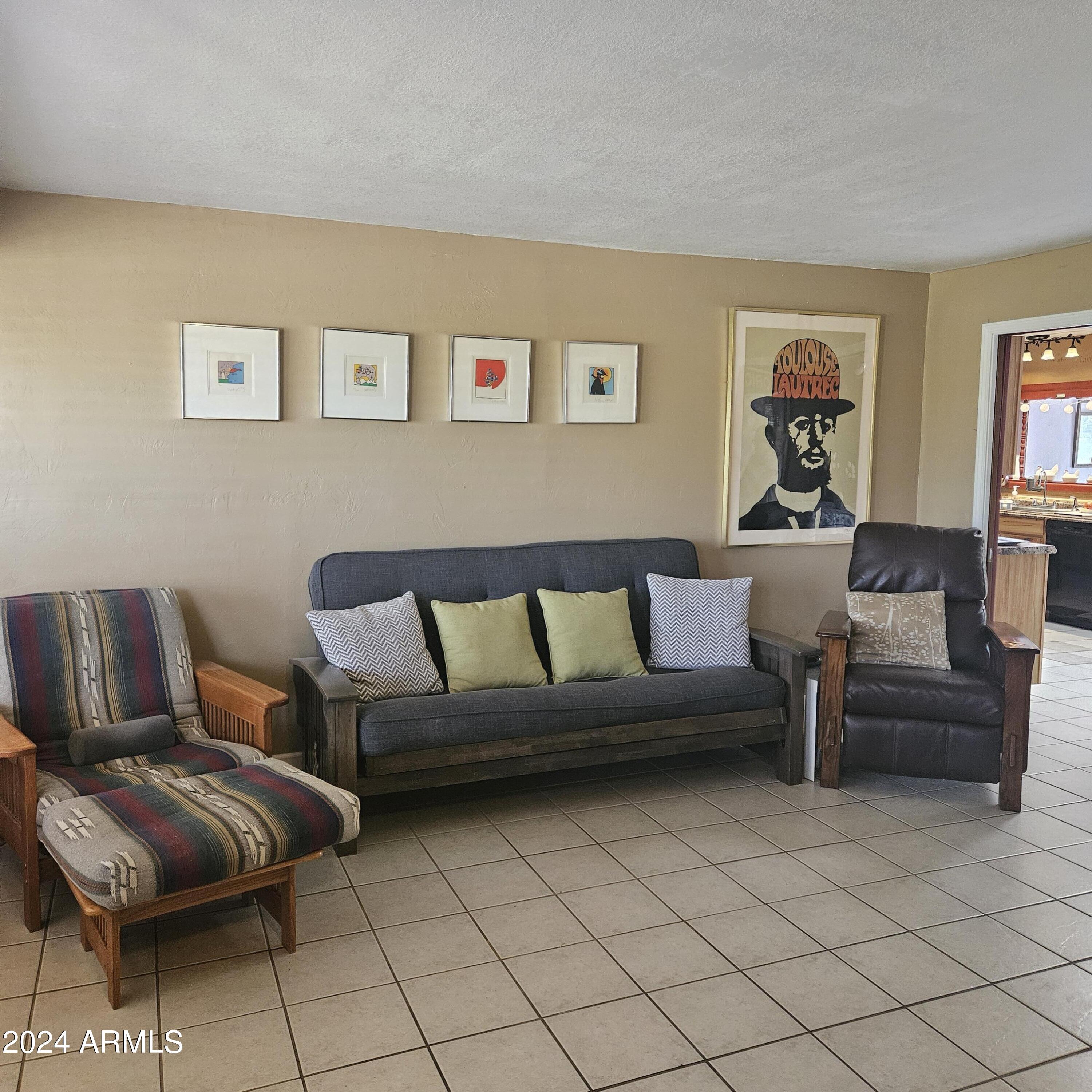 GARDEN CANYON HEIGHTS - Residential