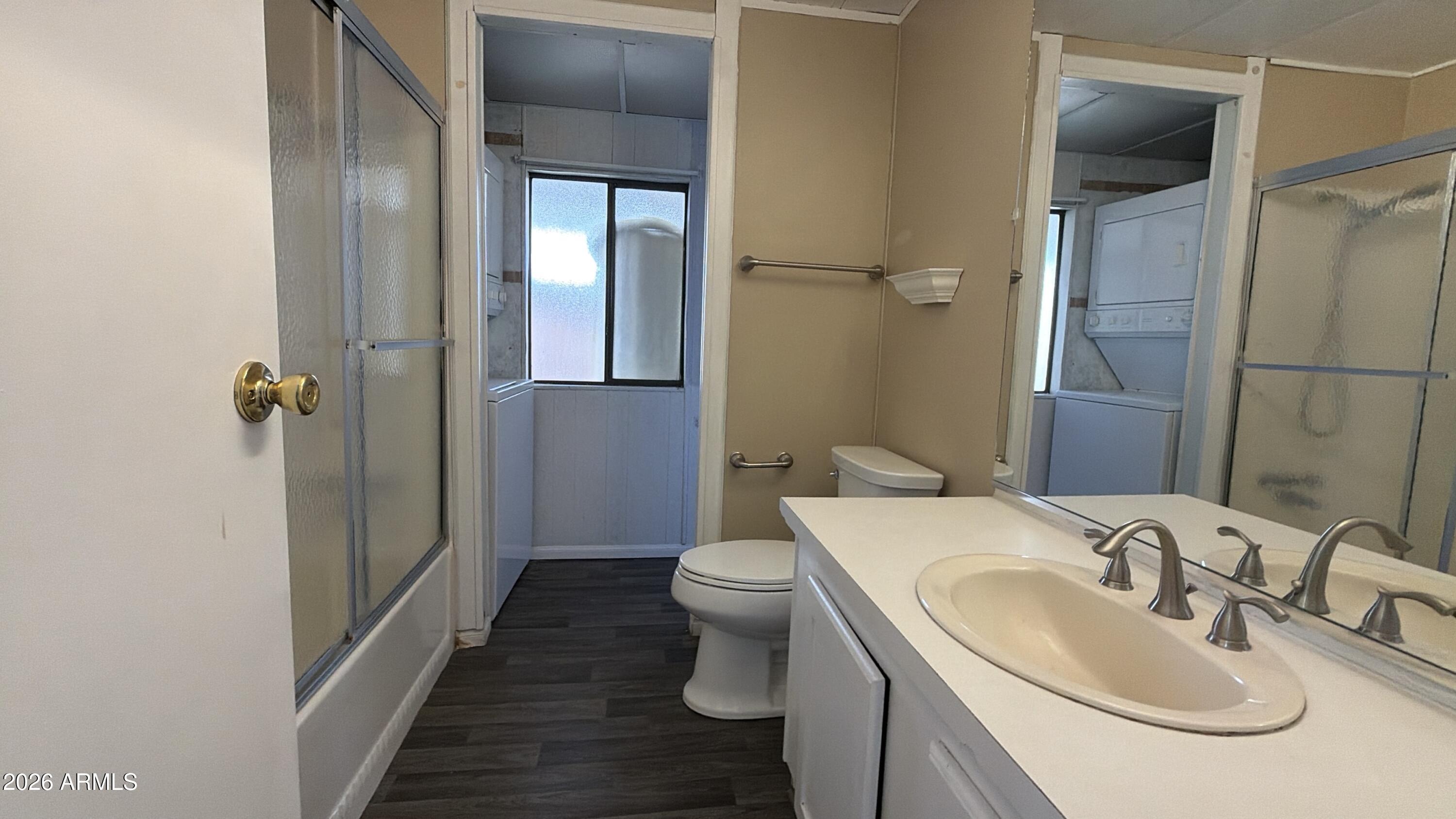 3104 E BROADWAY Road 38