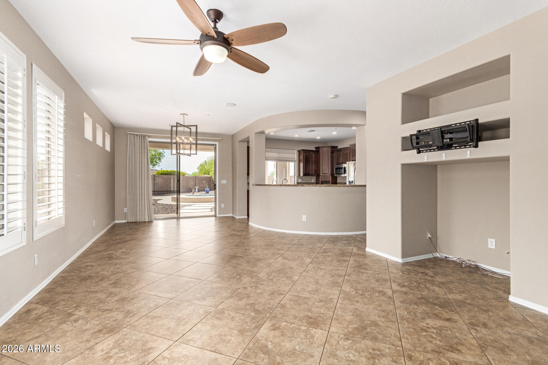 2361 W TURTLE HILL Court