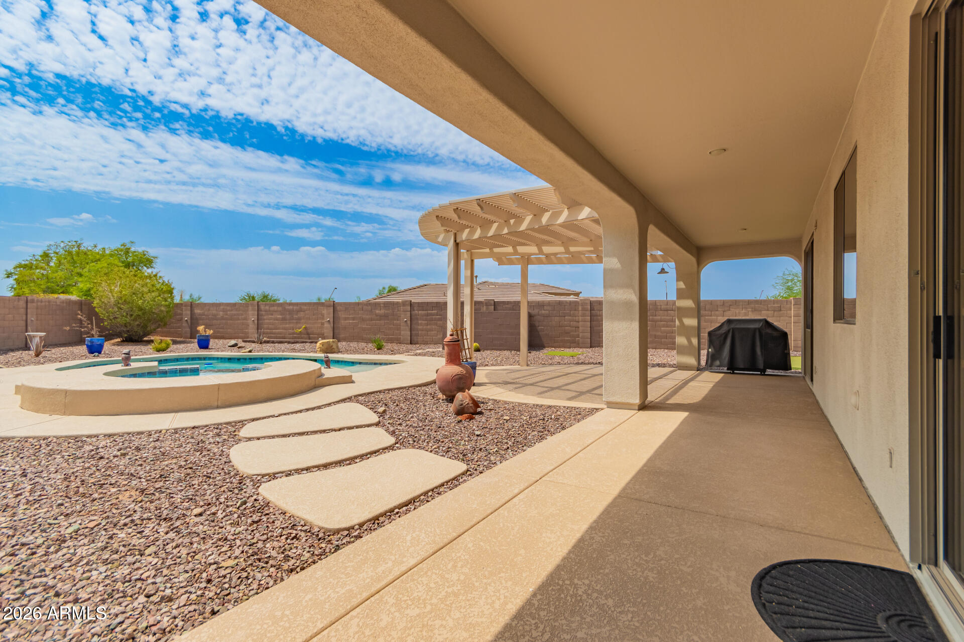 ANTHEM COUNTRY CLUB - Residential