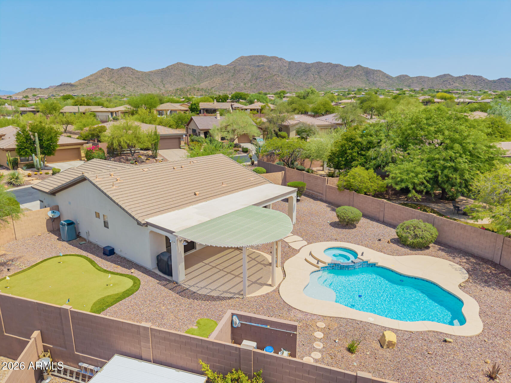 ANTHEM COUNTRY CLUB - Residential