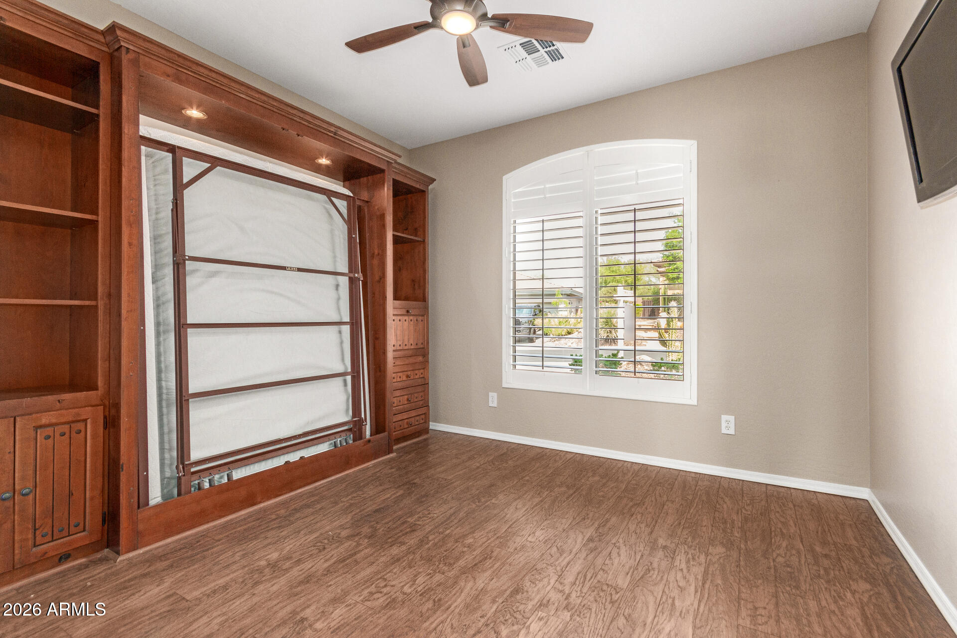 ANTHEM COUNTRY CLUB - Residential