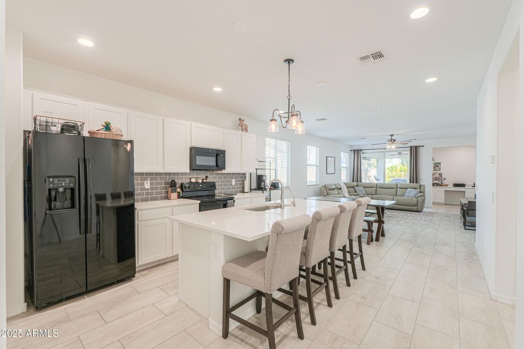 Photo of 44202 W Palo Olmo Road, Maricopa, AZ 85138 (MLS # 6959270)