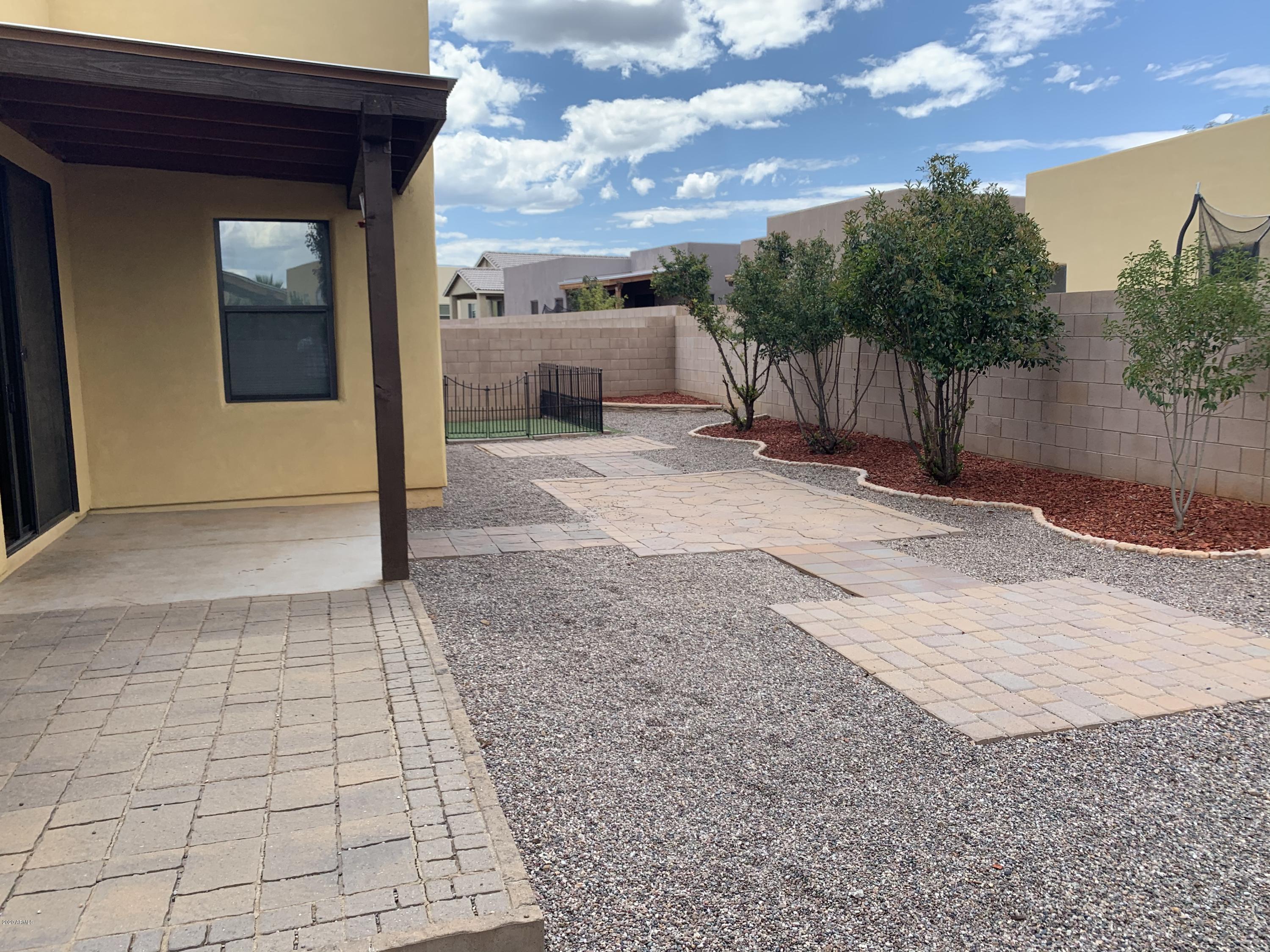 REFLECTIONS AT VALIENTE - Residential Lease
