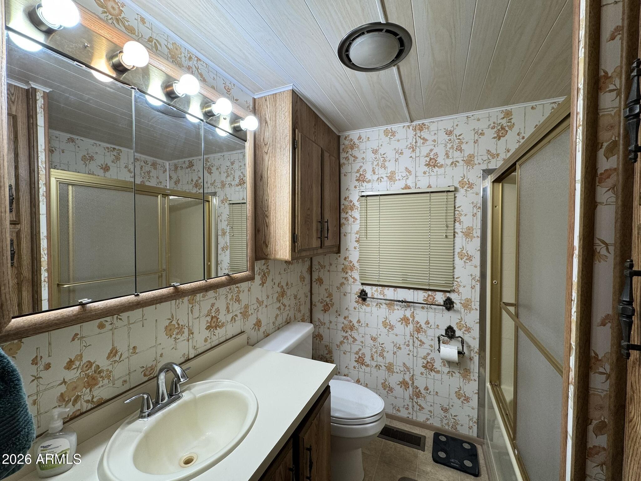 309 E MESQUITE Drive 610