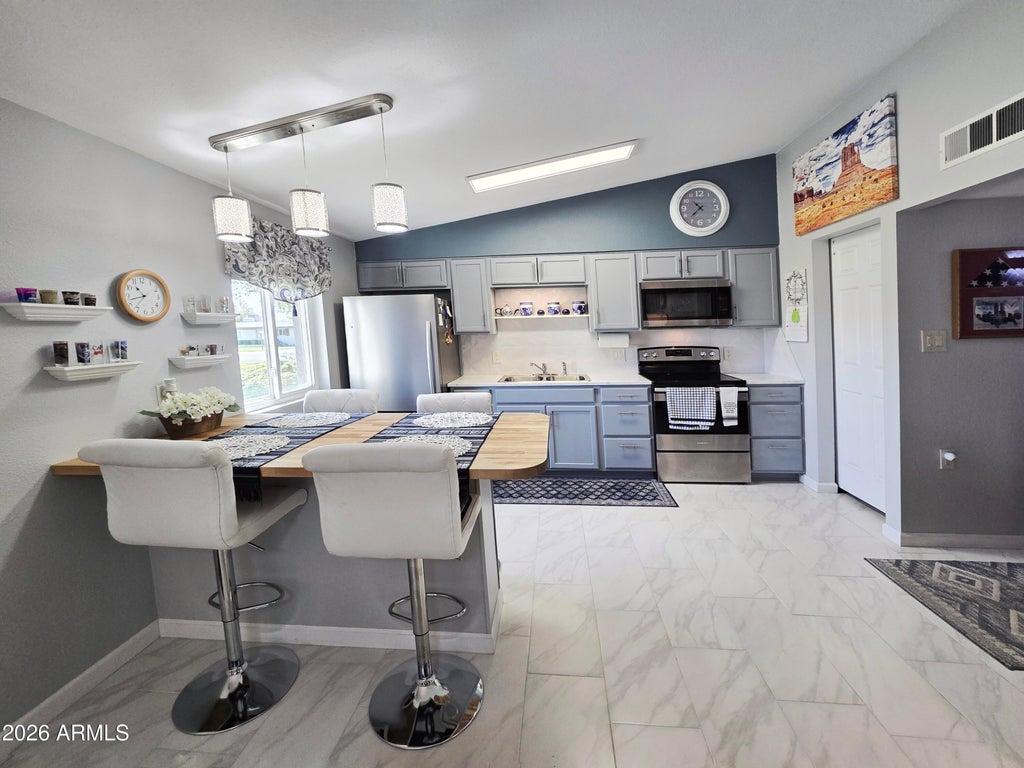 Photo of 10624 W Oakmont Drive, Sun City, AZ 85351 (MLS # 7094263)