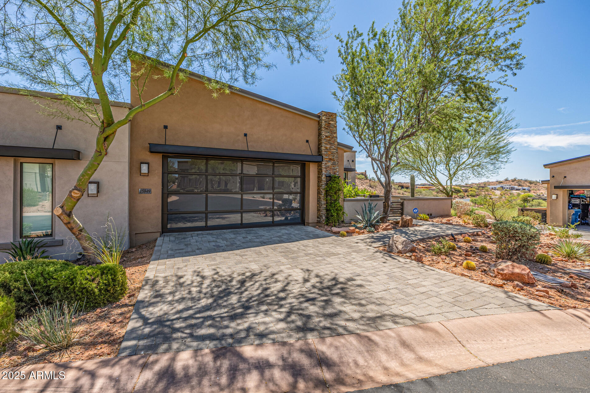 15949 E RIDGESTONE Drive