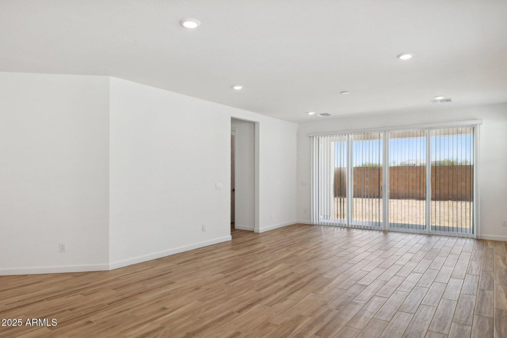 Photo of 6938 W Buckhorn Trail, Peoria, AZ 85383 (MLS # 6950843)