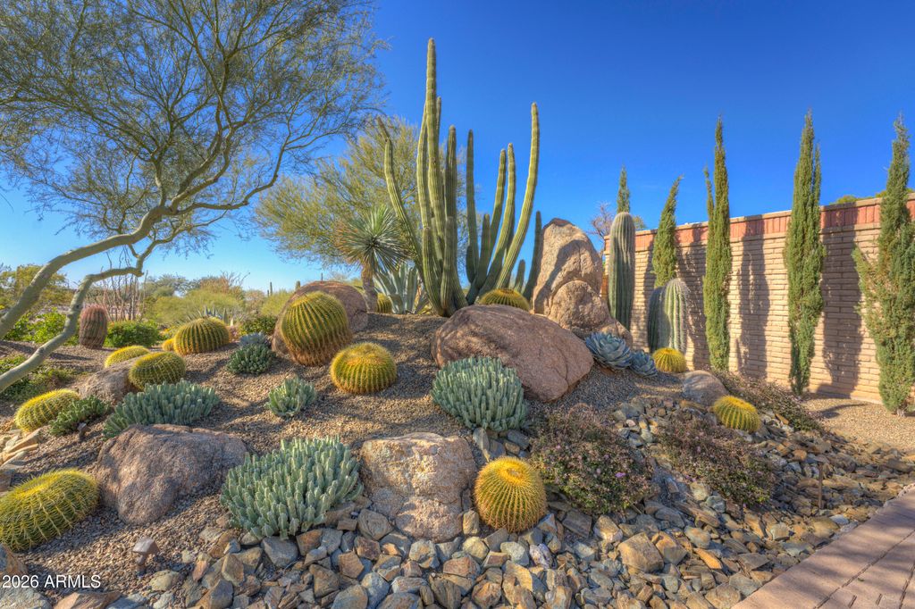 Photo of 8944 E Cave Creek Road E, Carefree, AZ 85377 (MLS # 6967468)