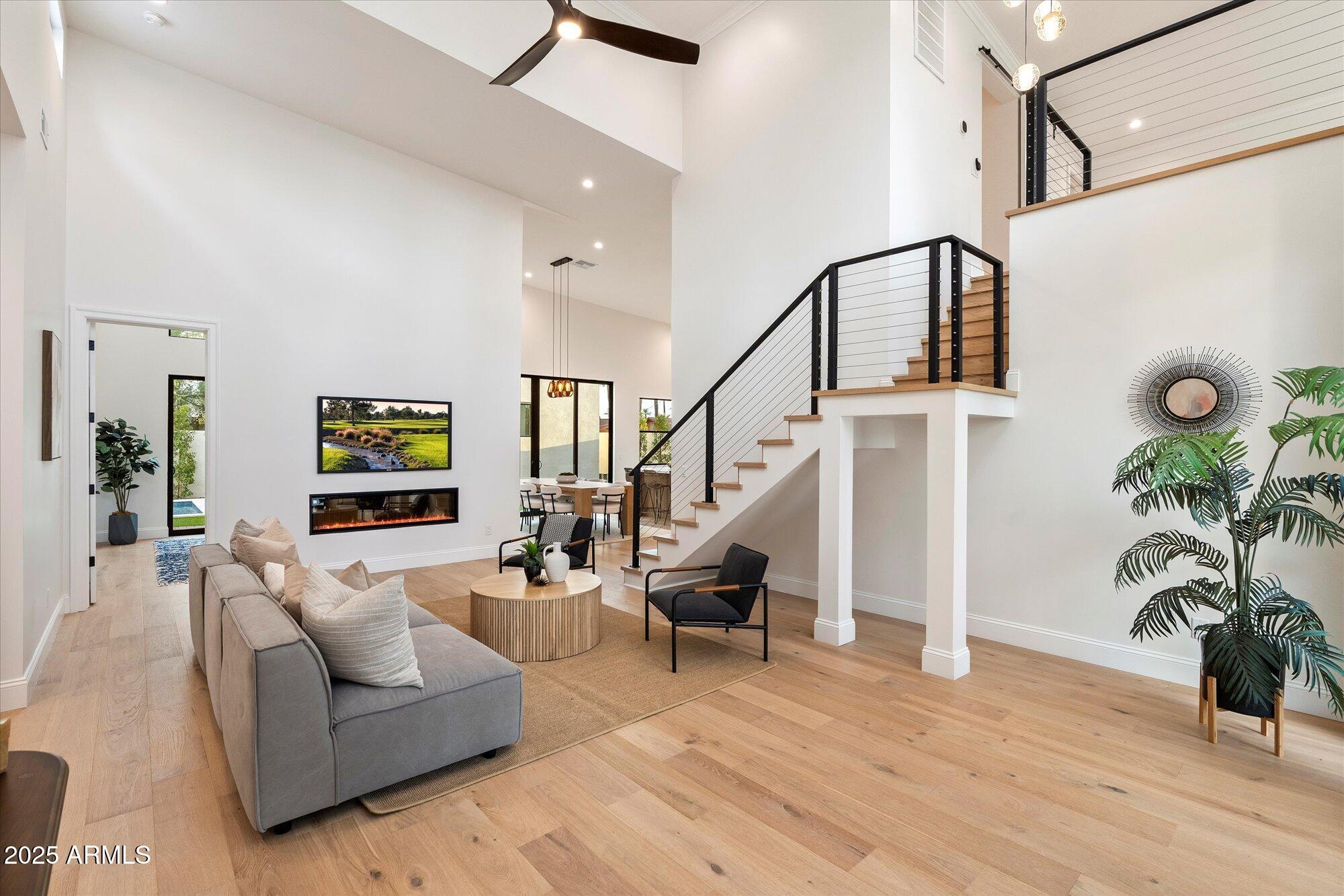 4311 E SELLS Drive