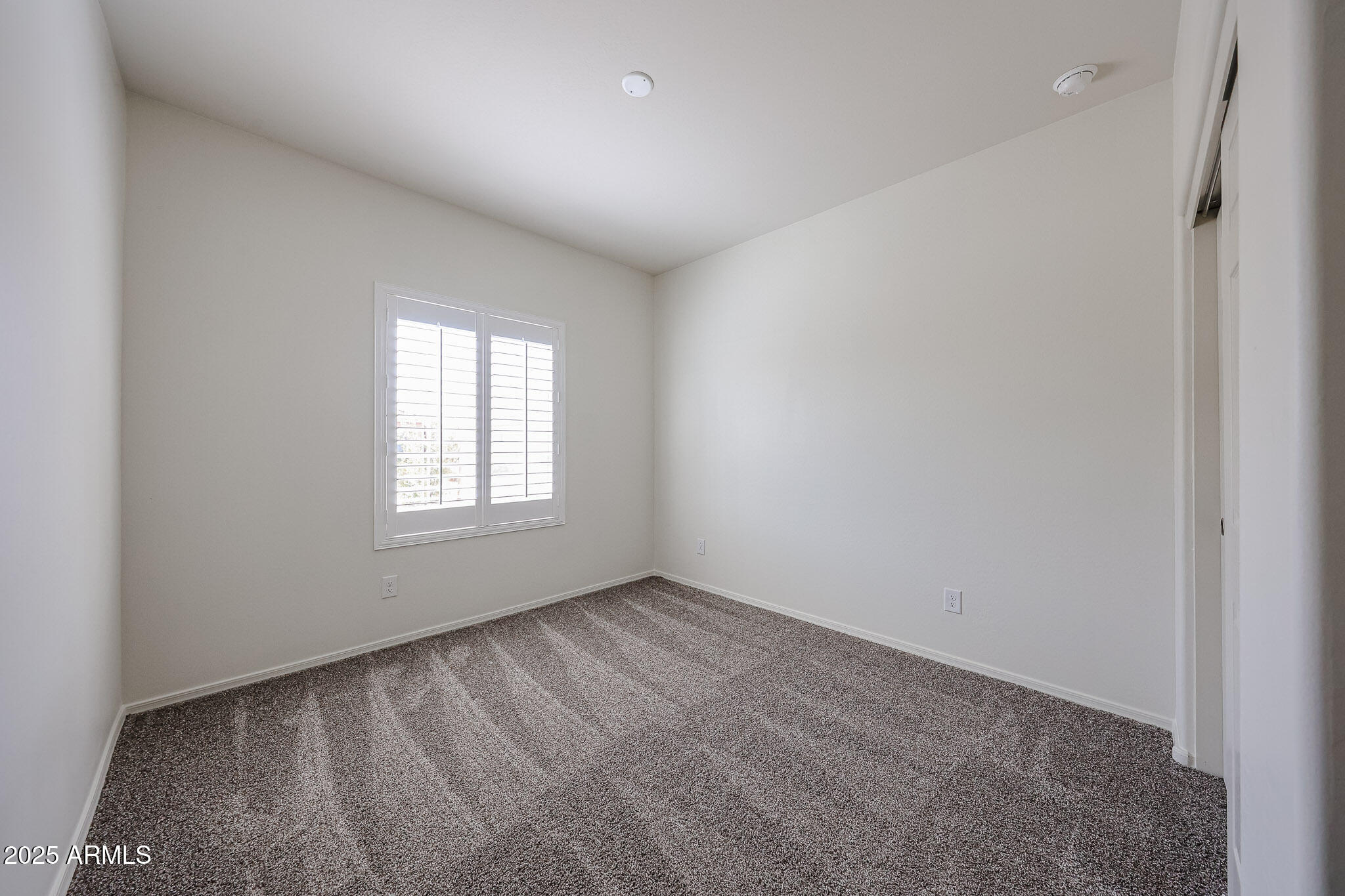 24388 W VERLEA Drive