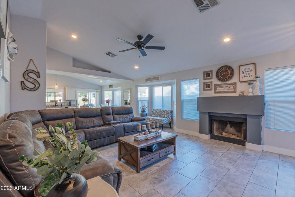 Photo of 23658 N 36th Drive, Glendale, AZ 85310 (MLS # 6966832)