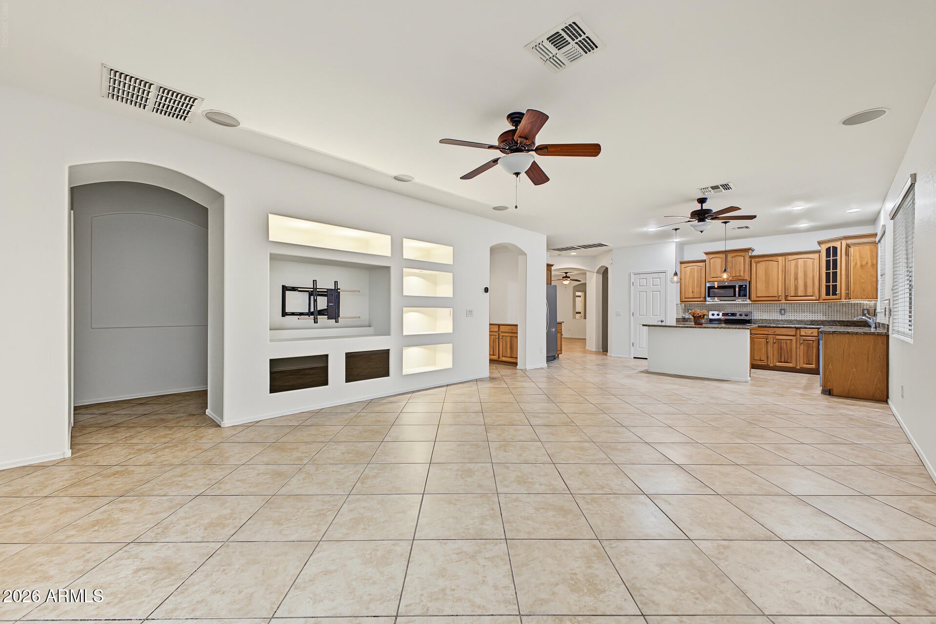 4328 W POWELL Drive
