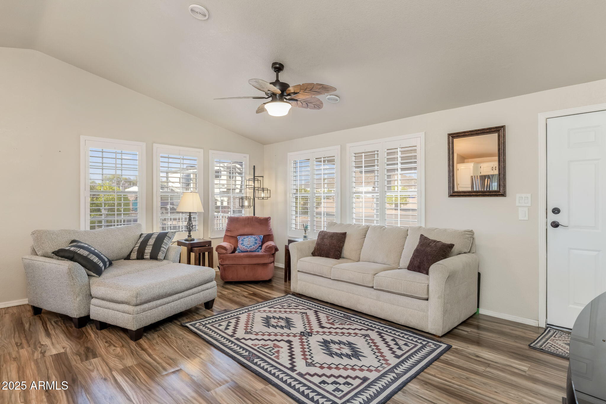 8700 E UNIVERSITY Drive 5109