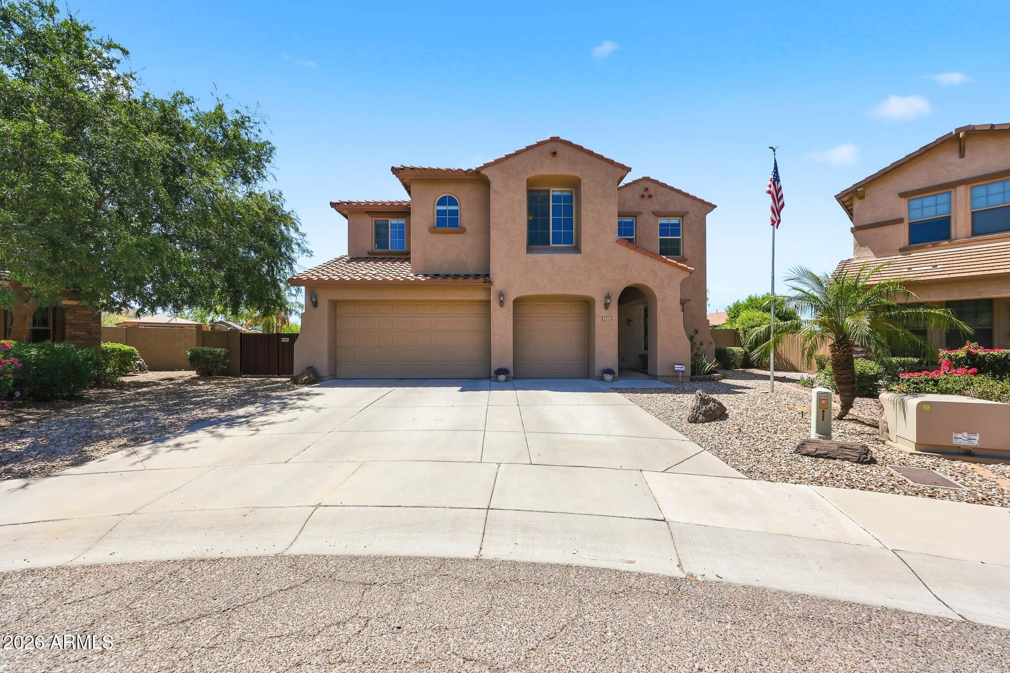5139 W STRAIGHT ARROW Lane