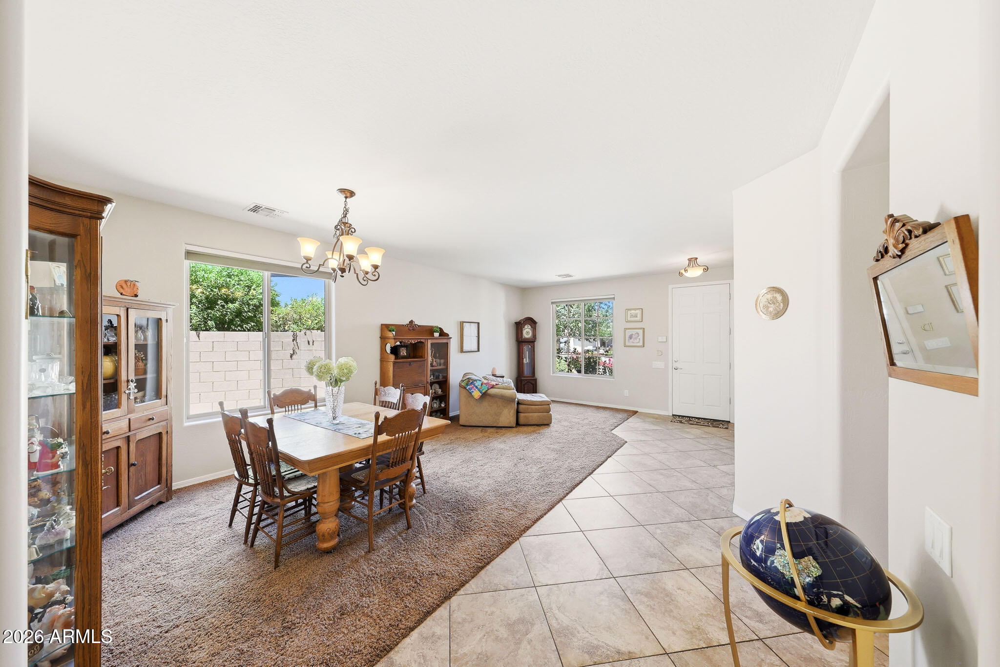 5139 W STRAIGHT ARROW Lane
