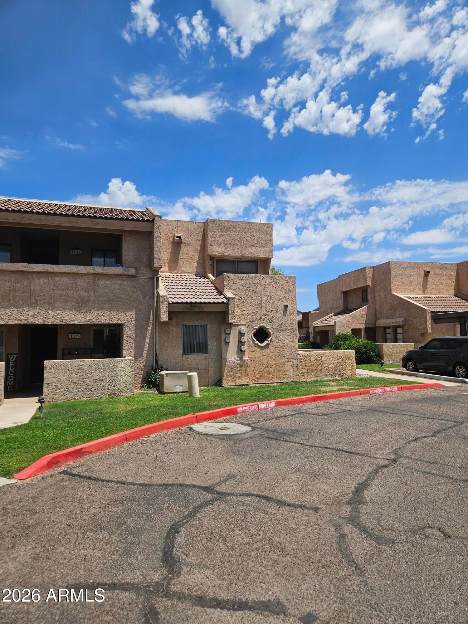10828 N BILTMORE Drive 118